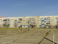 Maikop, Pionerskaya st, 房屋 413. 公寓楼