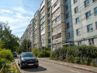 neighbour house: . Akademik Zavoysky, house 22. Apartment house