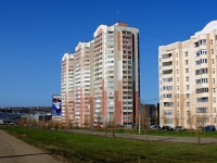 Kazan, Pobedy avenue, house 182. Apartment house