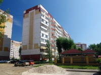 Kazan, Chetaev st, house 60. Apartment house