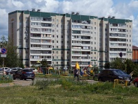 улица Ленина, house 135. многоквартирный дом