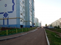 Almetyevsk, Aminov st, house 11. Apartment house