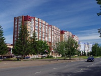 Nizhnekamsk, Khimikov avenue, house 53/1. Apartment house