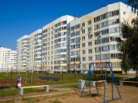 Мира проспект, house 70. многоквартирный дом