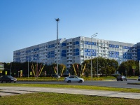 Мира проспект, house 83. многоквартирный дом