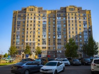 neighbour house: avenue. Stroiteley, house 61. Apartment house