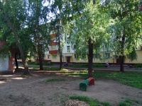 Nizhnekamsk, Stroiteley avenue, 房屋 26. 公寓楼