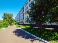 Nizhnekamsk, Yunosti st, house 19. Apartment house