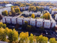 Nizhnekamsk, Yunosti st, house 19. Apartment house