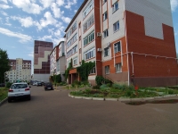 Naberezhnye Chelny, Moskovsky avenue, house 130Б к.2. Apartment house