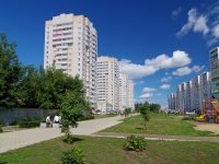 Naberezhnye Chelny, Akhmetshin st, house 120. Apartment house