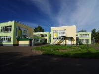 neighbour house: blvd. Stroiteley, house 16. nursery school №102, Созвездие