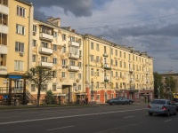 Izhevsk, st Pushkinskaya, house 184. Apartment house