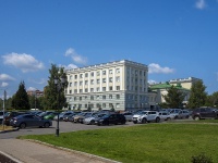 Izhevsk, governing bodies Правительство Удмуртской Республики, Pushkinskaya st, house 214