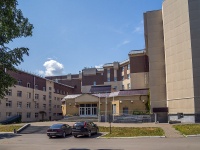 Izhevsk, 科学院 Ижевская государственная медицинская академия, Kommunarov st, 房屋 281 к.2