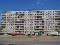 Ufa, Yury Gagarin st, house 68. Apartment house with a store on the ground-floor