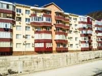 Tuapse, Kalarash st, house 52. Apartment house