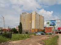 Stavropol, Dovatortsev , 房屋 75. 公寓楼