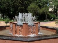 Stavropol, fountain У школы №8Karl Marks avenue, fountain У школы №8