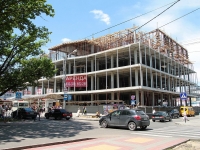 Stavropol, avenue Karl Marks. building under construction