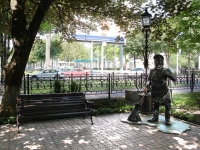 Stavropol, monument ДворникуDzerzhinsky st, monument Дворнику