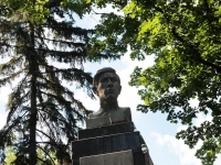 Pyatigorsk, monument Г.Г. АнджиевскомуKirov avenue, monument Г.Г. Анджиевскому