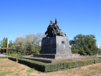 Волгоград, памятник Героям обороны Красного ЦарицынаЛенина проспект, памятник Героям обороны Красного Царицына