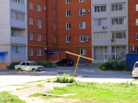 Volzhsky, Druzhby st, house 141. Apartment house