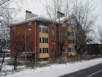 Bratsk, Gidrostroiteley st, house 79. Apartment house