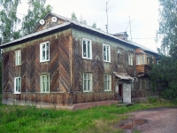 Bratsk, Gidrostroiteley st, house 82. Apartment house