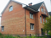 Bratsk, Gidrostroiteley st, house 93. Apartment house