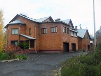 Bratsk, Gidrostroiteley st, house 97. Apartment house