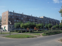 Братск, улица Кирова, дом 30. многоквартирный дом