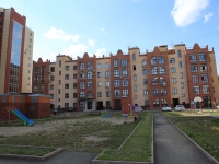 Kemerovo, Oktyabrsky avenue, 房屋 95. 公寓楼