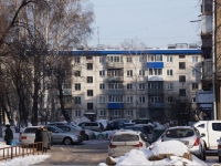 Novokuznetsk, Oktyabrsky avenue, 房屋 57. 公寓楼