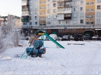 Новокузнецк, Дружбы проспект, дом 65. многоквартирный дом