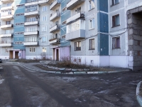 Novokuznetsk, Stroiteley avenue, 房屋 100А. 公寓楼