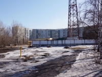 Novokuznetsk, Stroiteley avenue, house 100. Apartment house