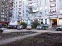 Novokuznetsk,  , house 42. Apartment house