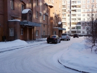 Novokuznetsk,  , house 80. Apartment house