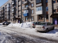 Novokuznetsk, Kutuzov st, house 86. Apartment house