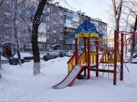 Novokuznetsk, Transportnaya st, house 107. Apartment house