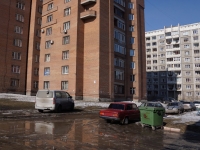 Novokuznetsk, Transportnaya st, 房屋 81В. 公寓楼