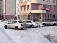 Novokuznetsk, Zaporozhskaya st, 房屋 73Б. 公寓楼