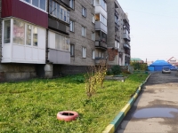 Novokuznetsk, Vokzalnaya st, 房屋 111. 公寓楼