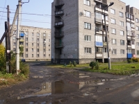 Novokuznetsk, Vokzalnaya st, house 111. Apartment house