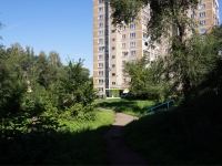 Novokuznetsk, 40 let VLKSM st, 房屋 106А. 公寓楼