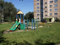 Novokuznetsk, 40 let VLKSM st, 房屋 106А. 公寓楼