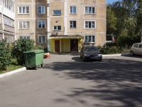 Novokuznetsk, 40 let VLKSM st, house 106Б. Apartment house