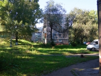 Novokuznetsk, 40 let VLKSM st, house 120. Apartment house